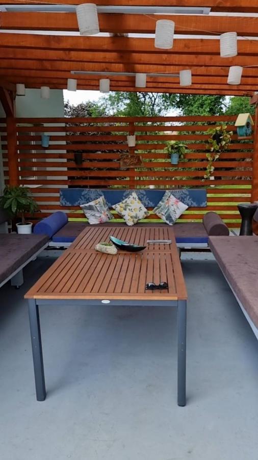Apartmani Habibi Jalzabet Екстер'єр фото